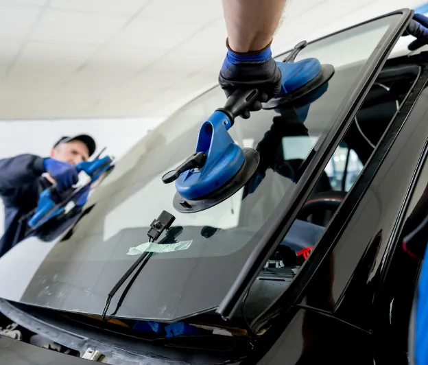 remplacement pare-brise à Lucé près de Chartres en Eure-et-Loir 28